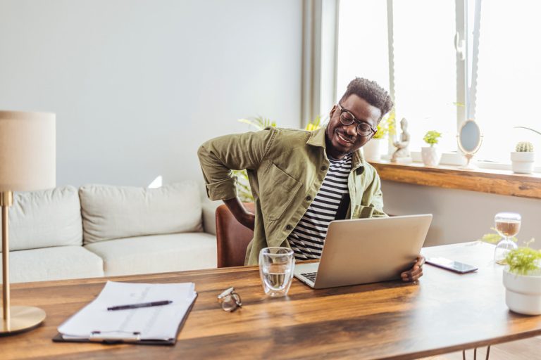 How to Prevent Lower Back Pain Sitting at Desk All Day: Ergonomic Guide