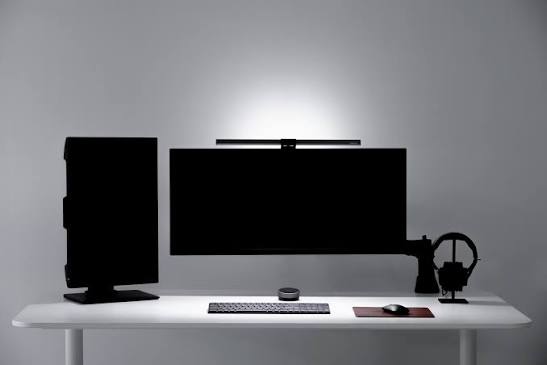 Best Monitor Light Bars for Small Home Office Desks: Guide
