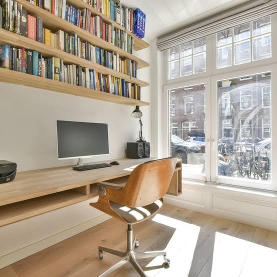 Minimalist Floating Desk Ideas for Ultra Small Spaces